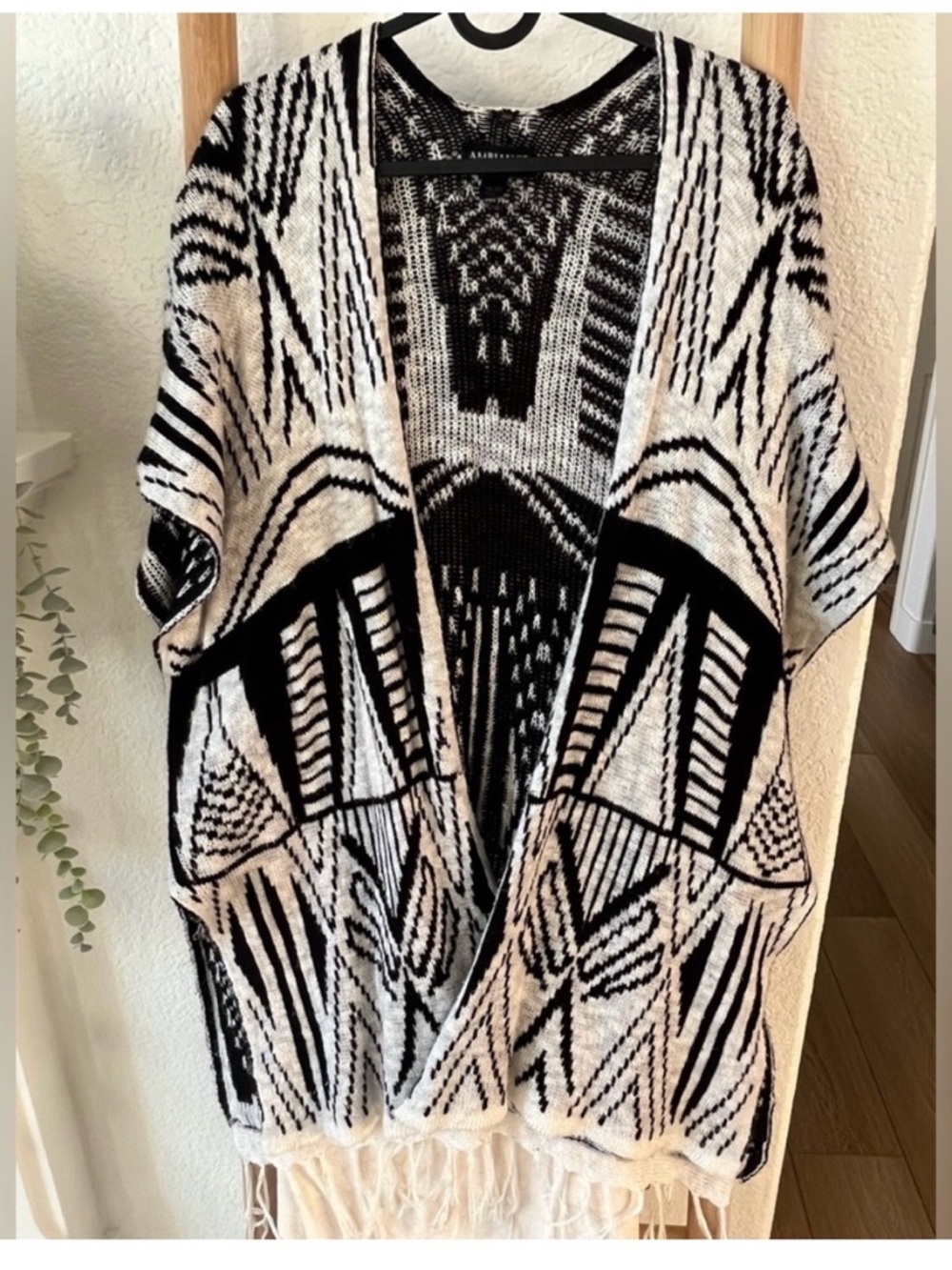 Ambiance Black and White Geometric Open-Front Poncho